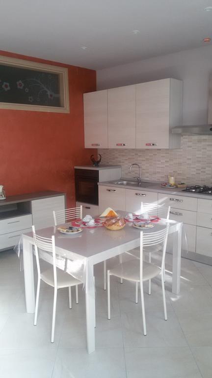 Il Giardino Della Contessa Apartment Isernia Exterior photo